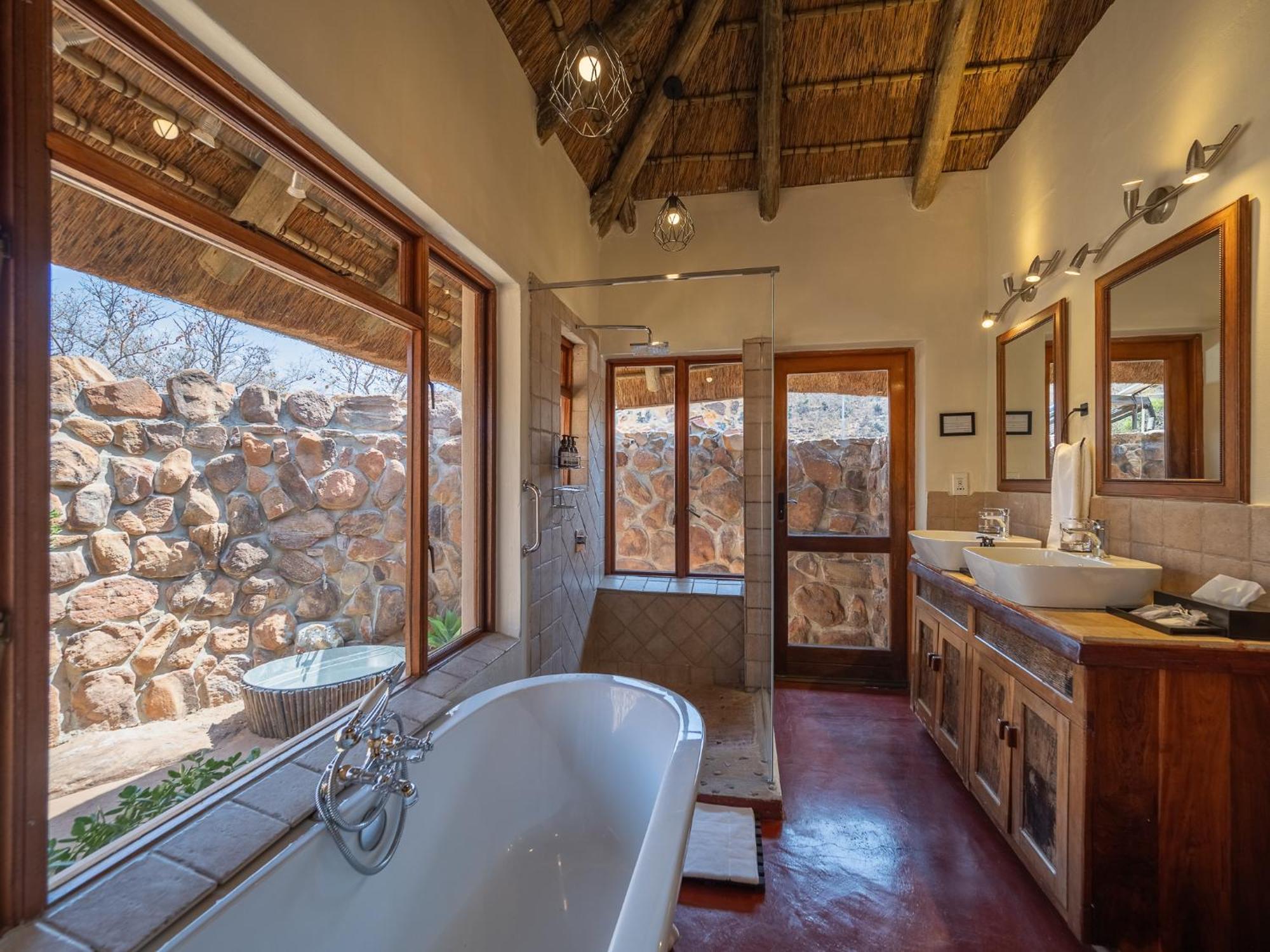 Shibula Safari Lodge Riserva Naturale di Welgevonden Esterno foto